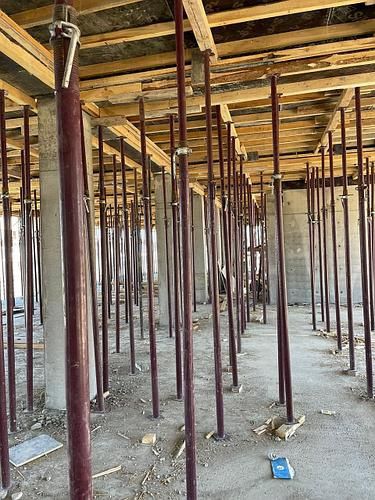 Телескопическая стойка аренда прокат строительный стойка домкрат Дирак