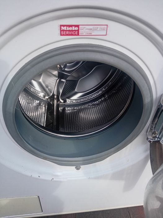 Автоматечна Пералня Miele