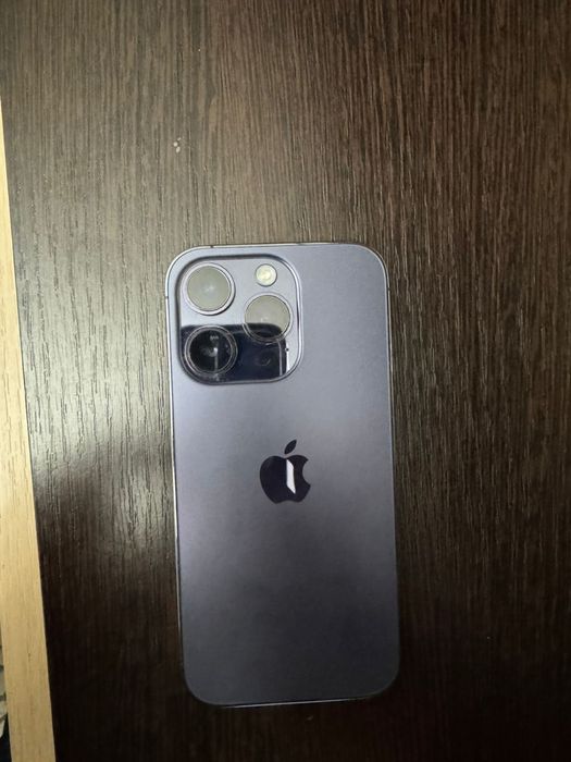 Iphone 14pro  128 gb емкость акуумлятора  79%