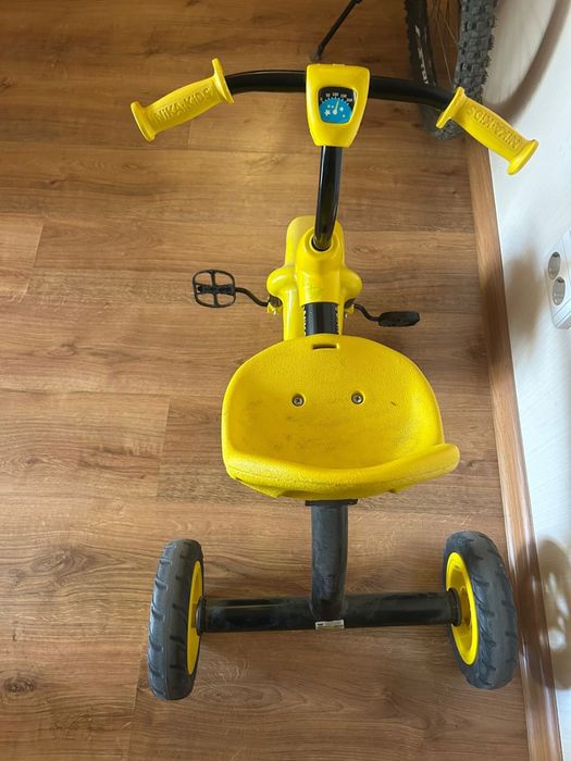 Продам трехколесный велосипед