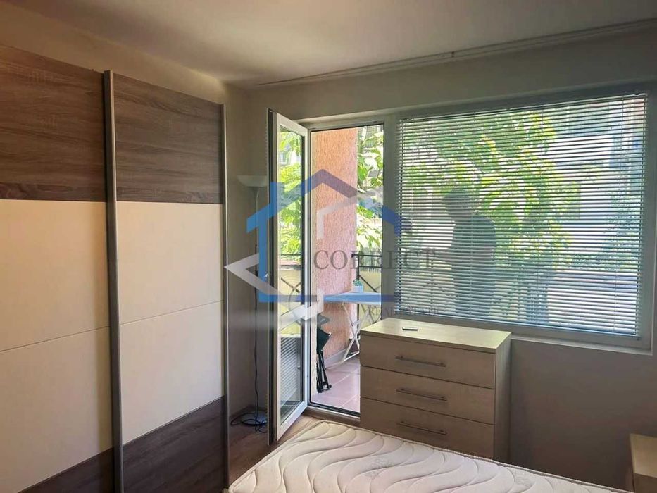 Дава се под наем Двустаен апартамент в Варна, Център - 55 кв.м за 459 € - Снимка #3