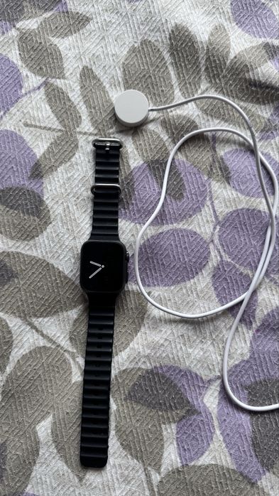 Электронные часы под apple watch