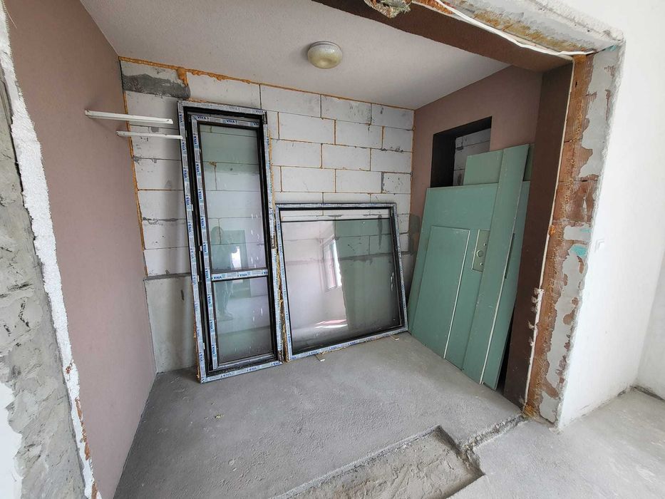 Продава се Тристаен апартамент в Стара Загора, Център - 128 кв.м за 899 €/кв.м - Снимка #13