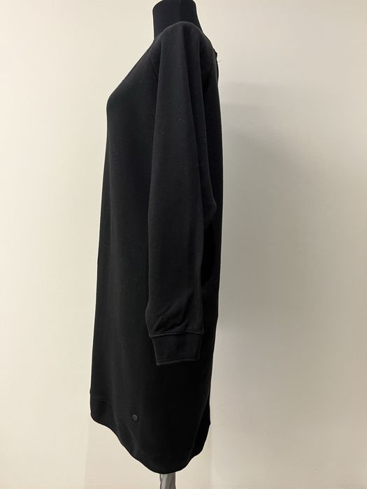 Рокля суичер Maison Scotch с V-образно деколте