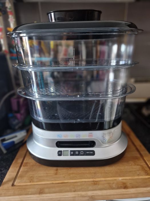 Aparat de gatit cu aburi