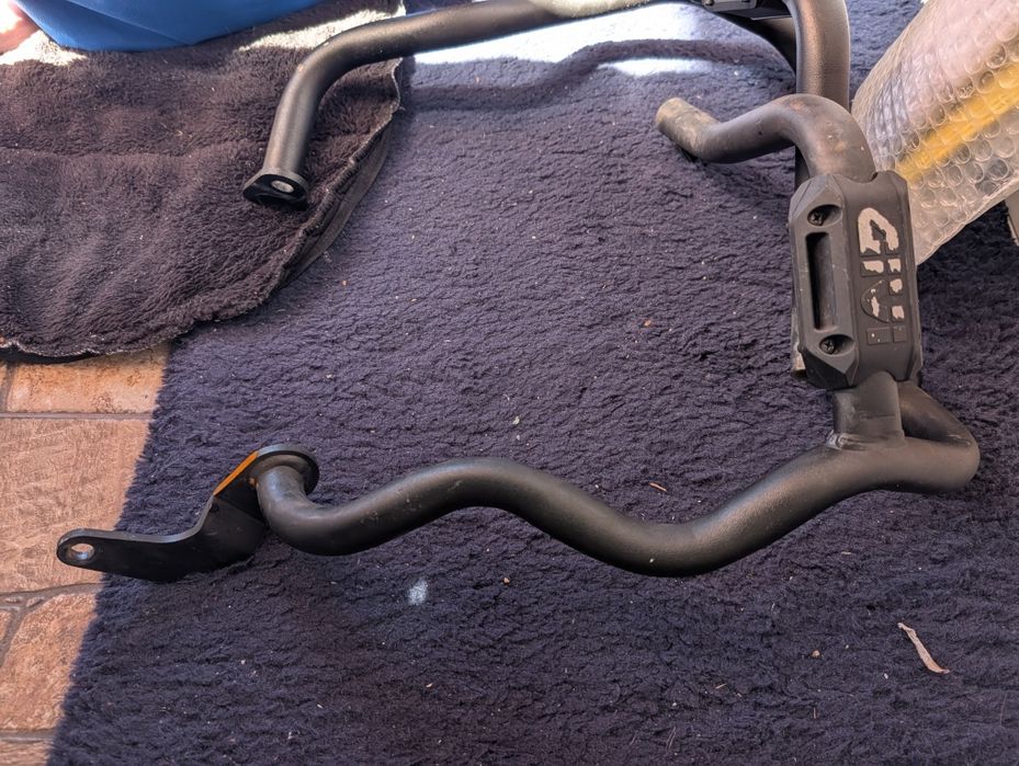 Crashbar Honda Hornet PC41 Givi