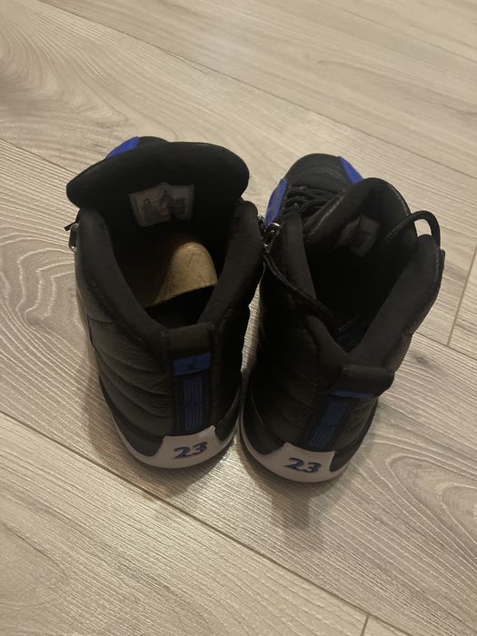Jordan air 12 retro hyper royal