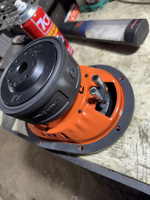 Колонки новые, возможен торг