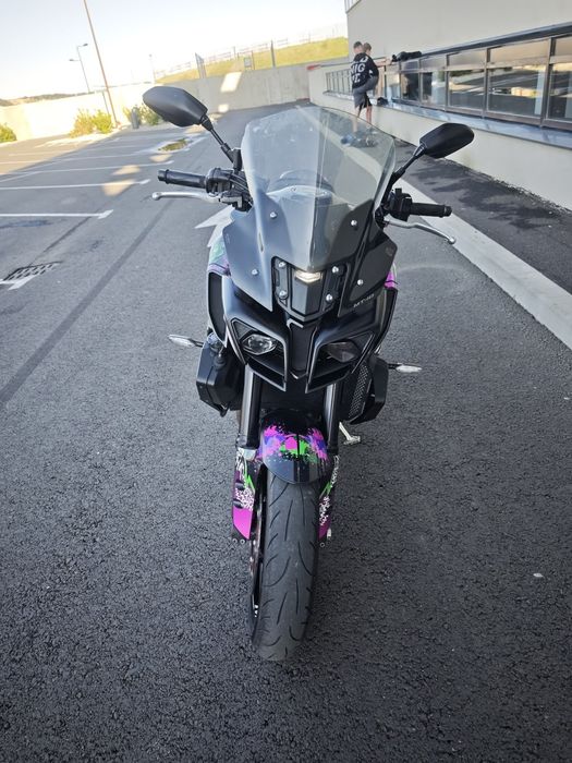 Yamaha mt10... 2018