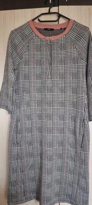 НОВИ маркови рокли Desigual, Only  и Zero