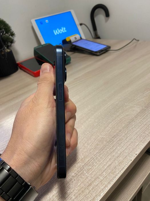 Продам iphone 15pro