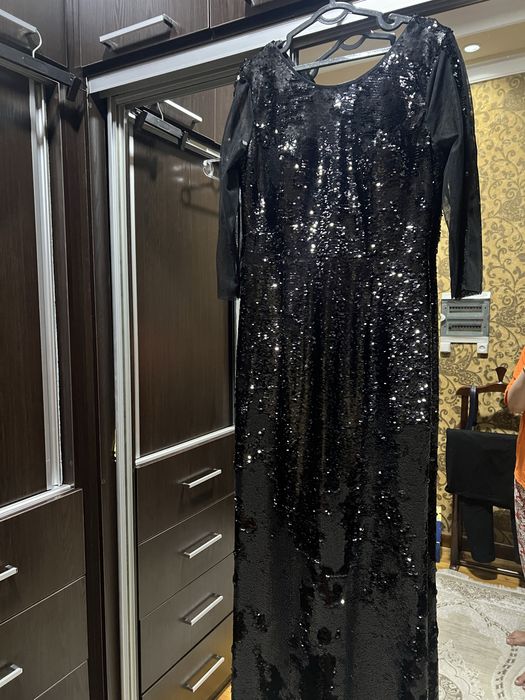 Oqshom koʻylak. Kiyilmagan yangi