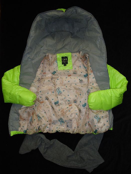 Geaca scurta L dama matlasata fas verde neon gluga fular gri detasabil