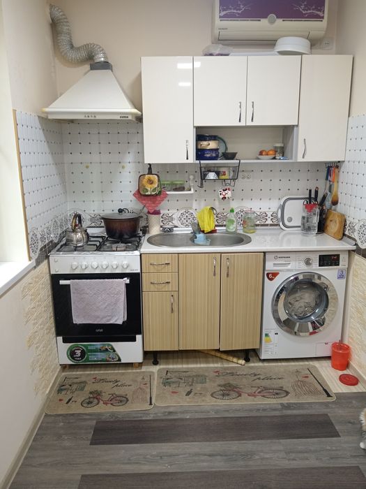 Продаётся своя двухкомнатная учтепа 15 квартал