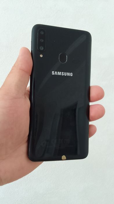 Продам  Samsung A20s  3/32