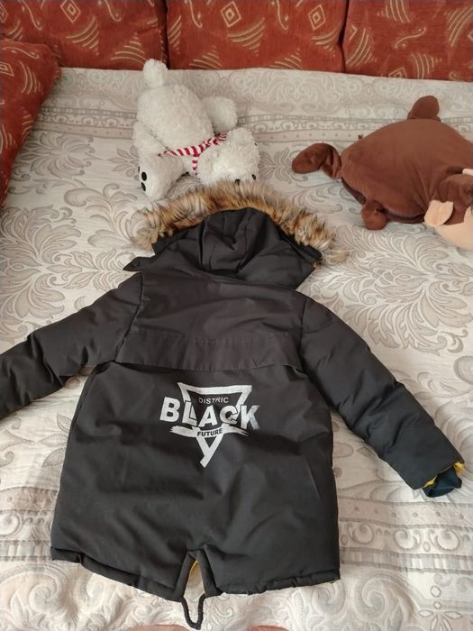 Продам куртку зима