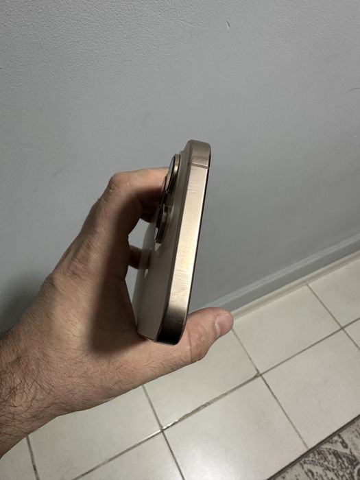 iPhone 16 pro max 256gb