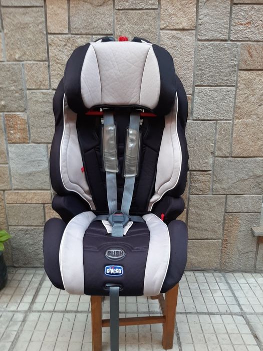Детско столче за кола Chicco /9- 36мес./