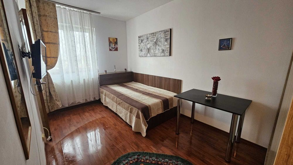 Inchiriez garsoniera Moise Nicoara