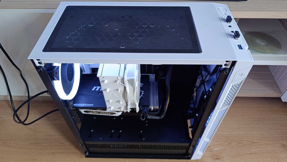 геймърски компютър Core i5-10400f -  GTX 1660 Ti - 32GB - Z490