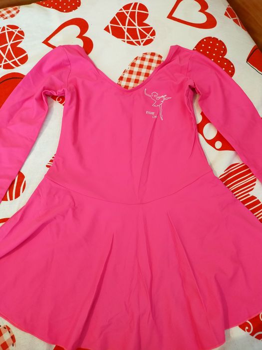 Одежда для девочек. На девочку 7,8 лет