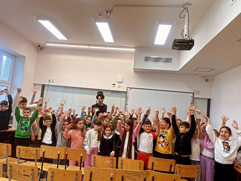 Magician petreceri copii 350 de lei