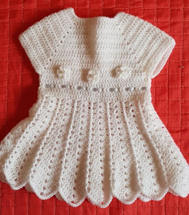 Set costumas croșetat