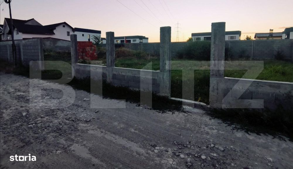 Teren intravilan imprejumuit, 500 mp, cu proiect, toate utilitatiile,