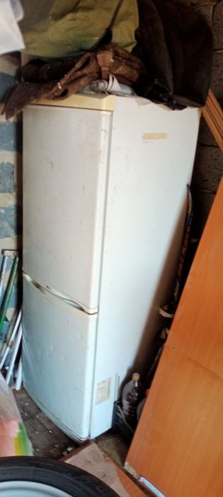 Продам холодильники бу на разбор