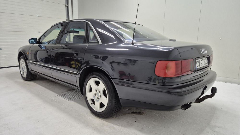 Audi A8 D2 quattro