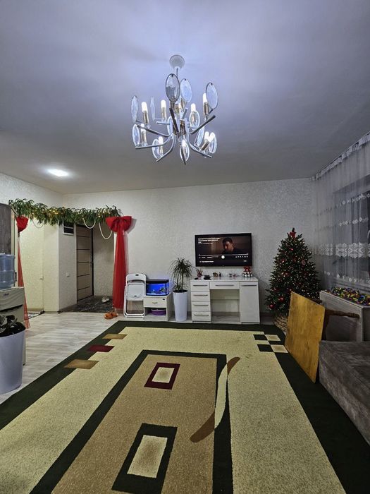 Бий Буз-1  3в4/2/4 86м²