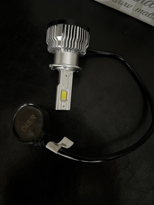 Xenon крушки за кола