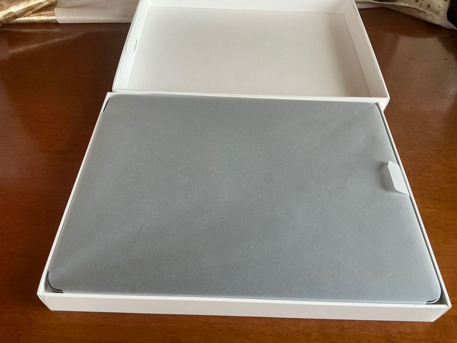 APPLE iPad Air 13” (M2), 128 GB, 8 GB RAM, Space Gray, nou, garanție