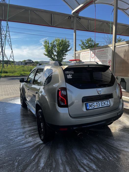 DACIA Duster 2010 — imagine 4
