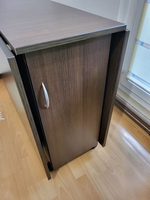 Masa plianta cu role