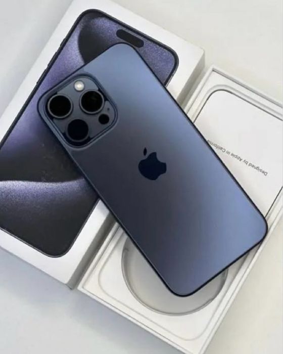 Продам iphone 15 pro max 256 gb