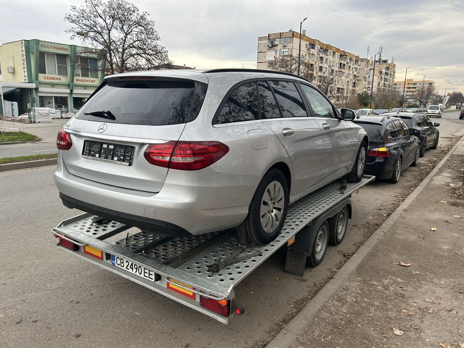 Транспорт на Автомобили и джипове