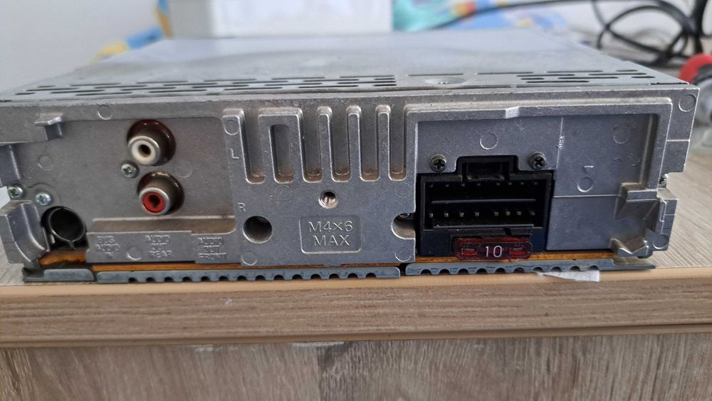 Player auto Sony CDX-A250