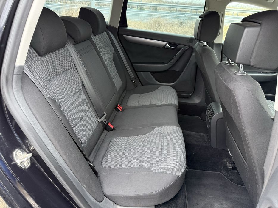 VW Passat B7 2.0 TDI 140к.с DSG Автомат