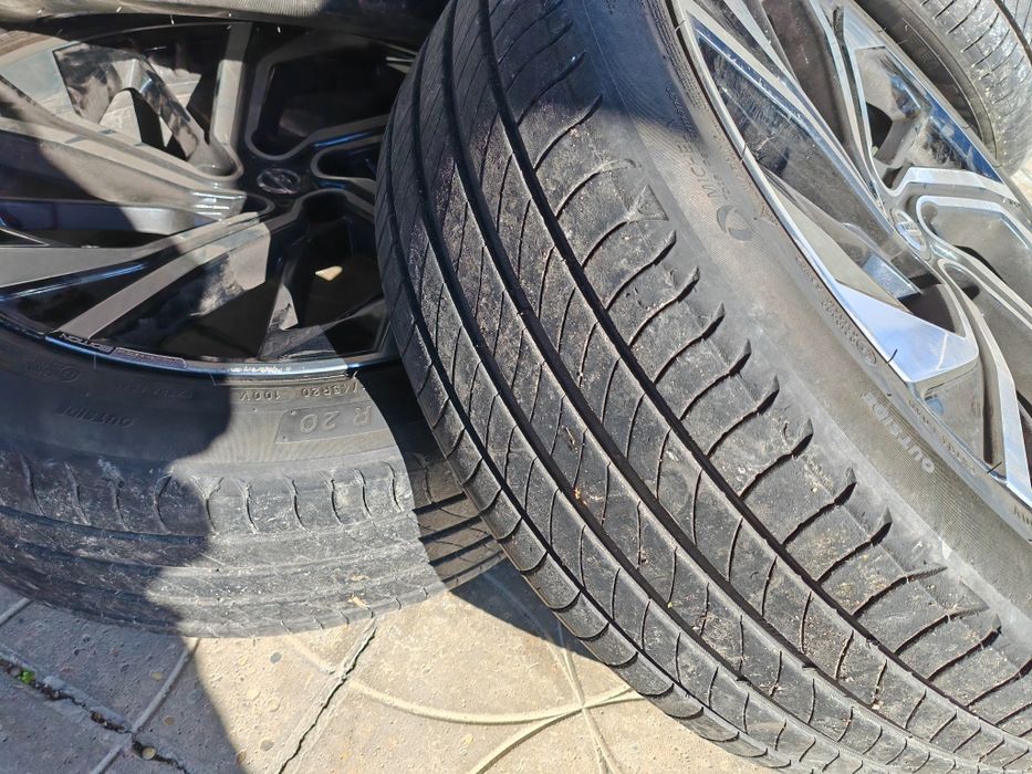 Гуми Michelin Primacy 4 235/45/20