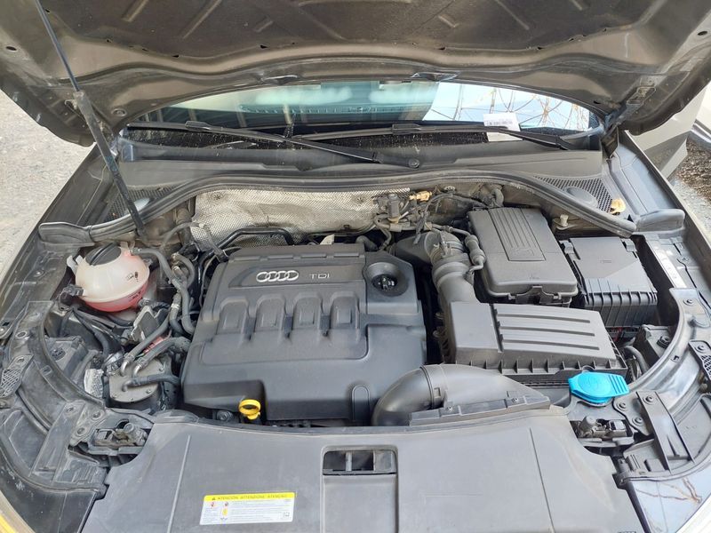 Audi Q3 2.0 TDI Business 2016