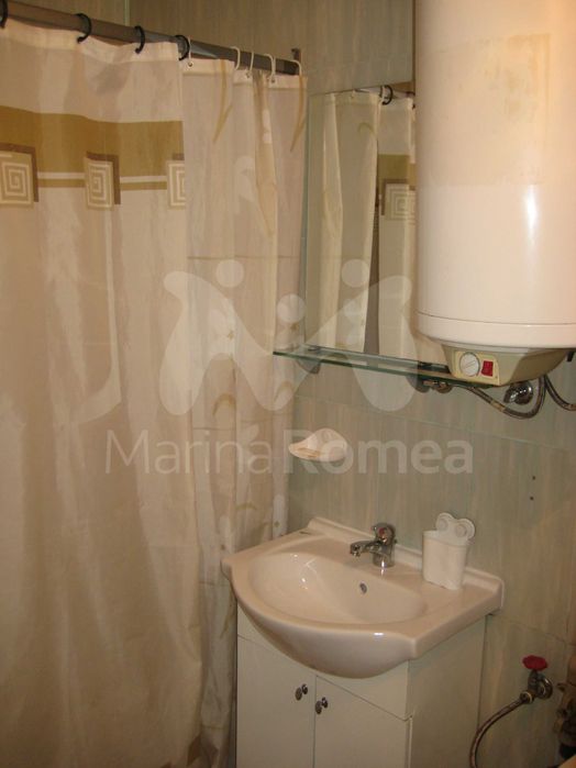 Дава се под наем Двустаен апартамент в Варна, Лятно кино Тракия - 52 кв.м за 300 € - Снимка #14