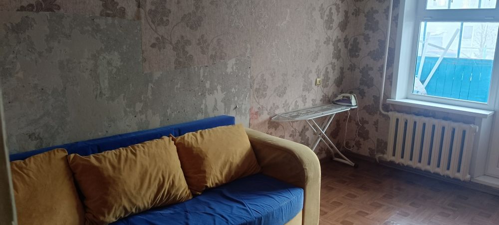 Сдам 2х комн квартиру