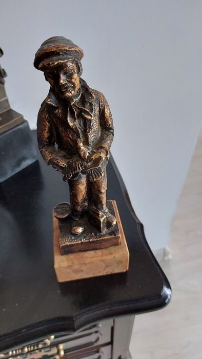 Statuete bronz,semnate,diverși autori romani si străini.