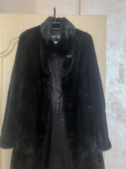 Норковая шуба черная