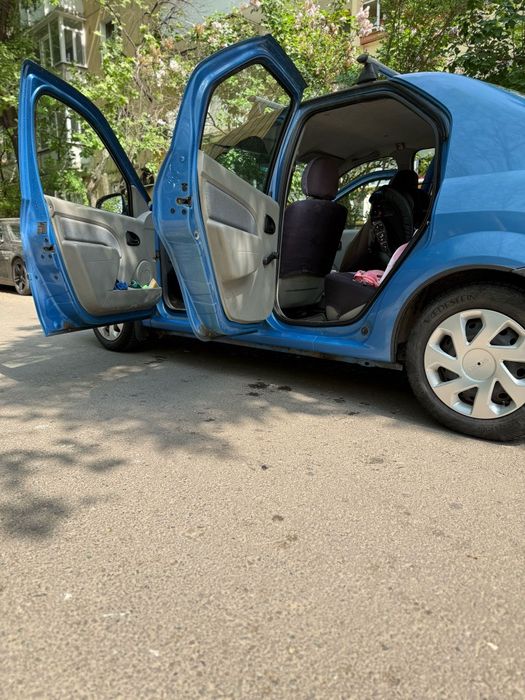Dacia Logan 2005,1,4 Mpi