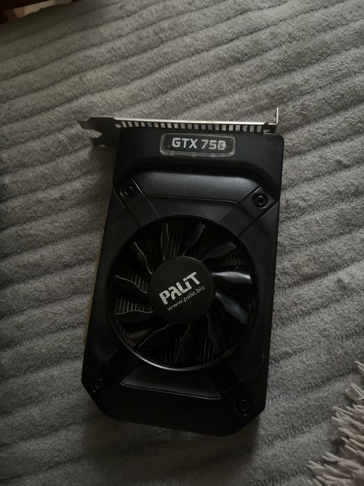 Видеокарта GTX 750