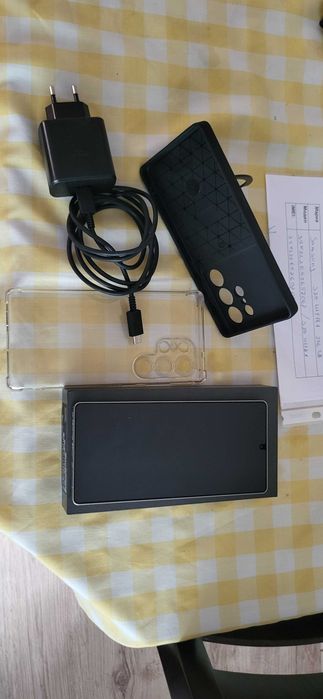 Телефон самсунг  s25 ultra
