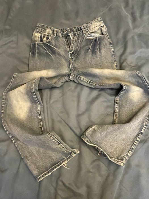 продаю светлые фларед джинс