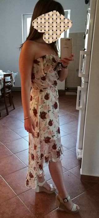 Rochie inflorata, fara bretele